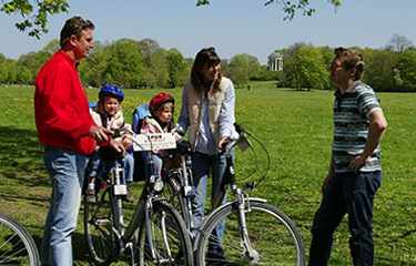 Green Munich city tour by bike