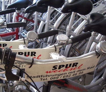München Fahrradverleih - Spurwechsel